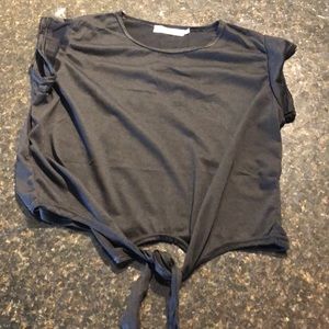 Crop top with tie